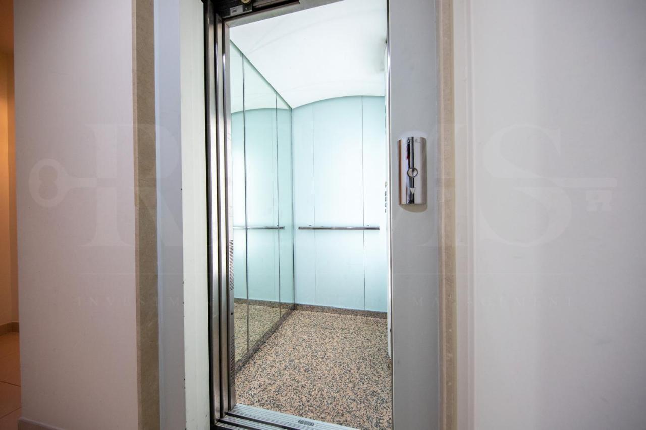 Stylish Apartment In The Historic Center 30 Meters From Calle Larios By Rems Málaga Exteriör bild
